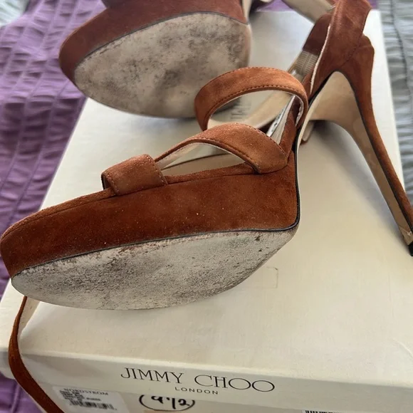 Jimmy Choos For You! - Picture 4 of 4
